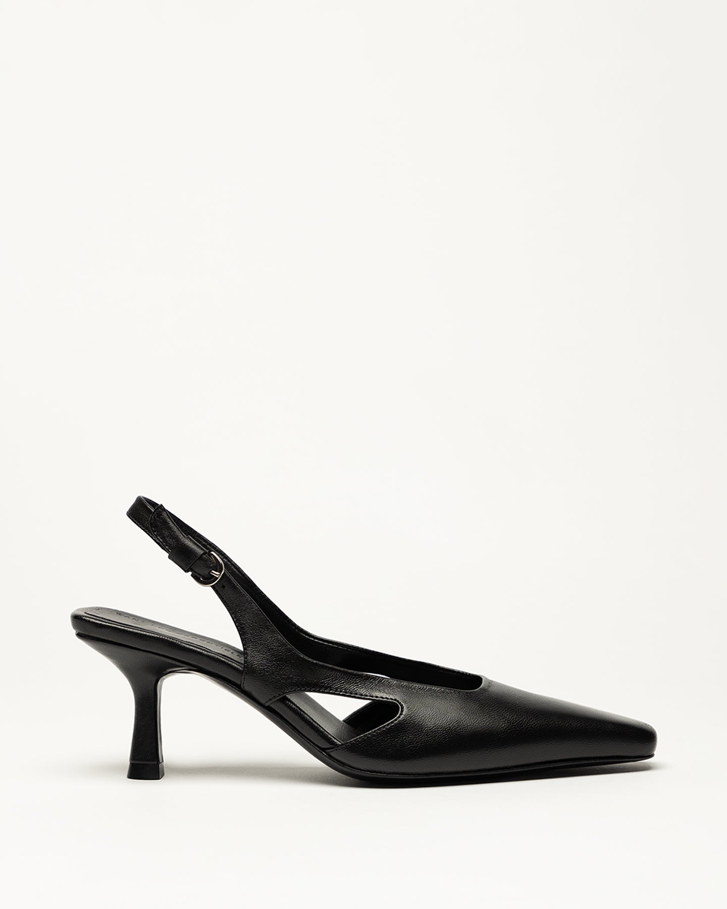 Trend slingbacks are everywhere WANT Les Essentiels