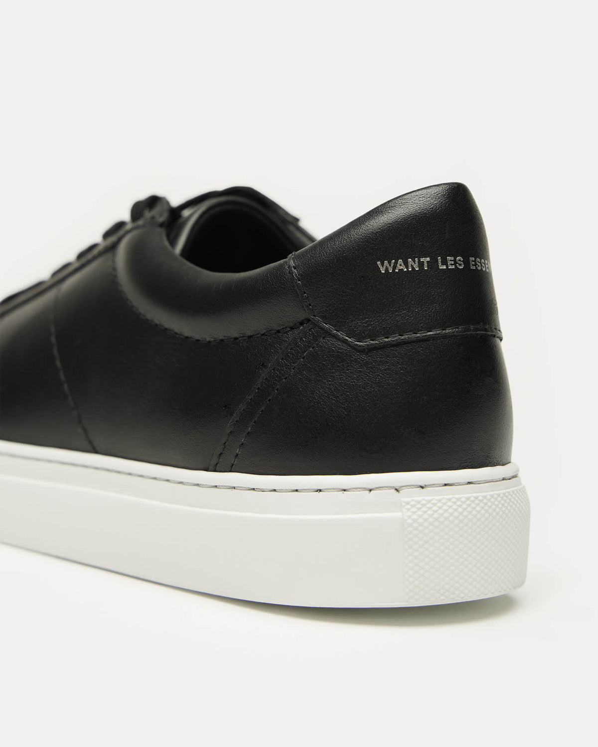 Lennon 2.0 Smooth Leather Low Sneaker