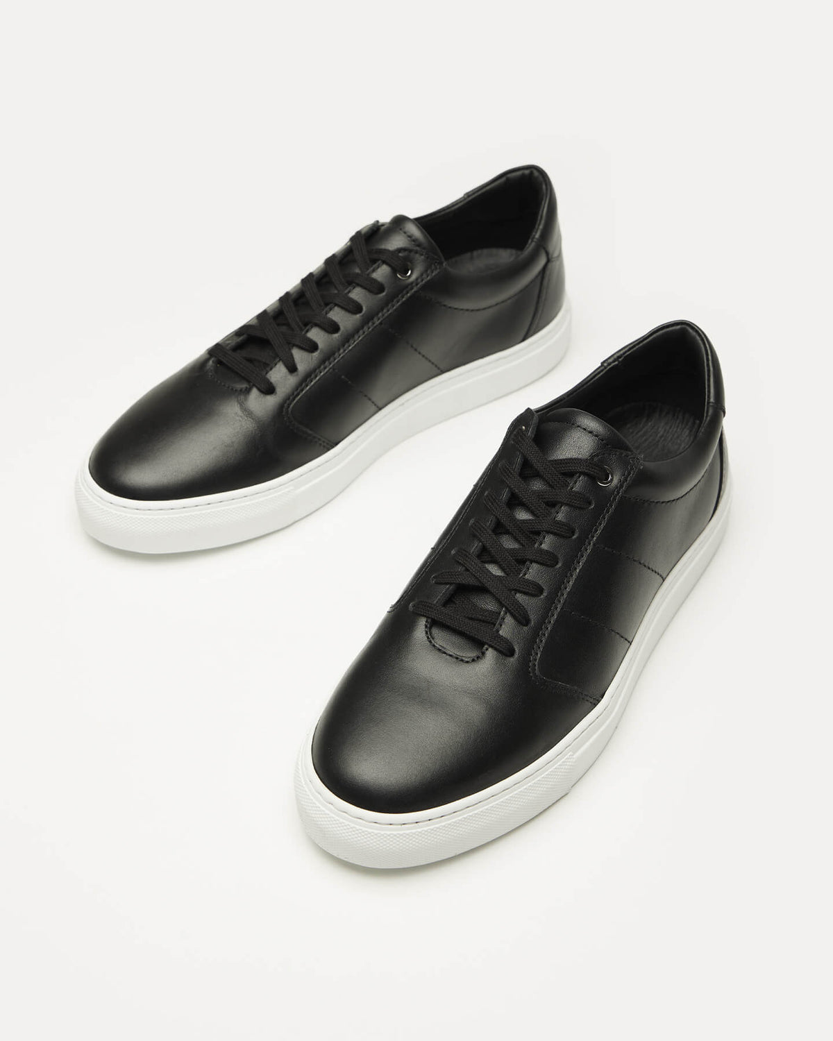 Lennon 2.0 Smooth Leather Low Sneaker