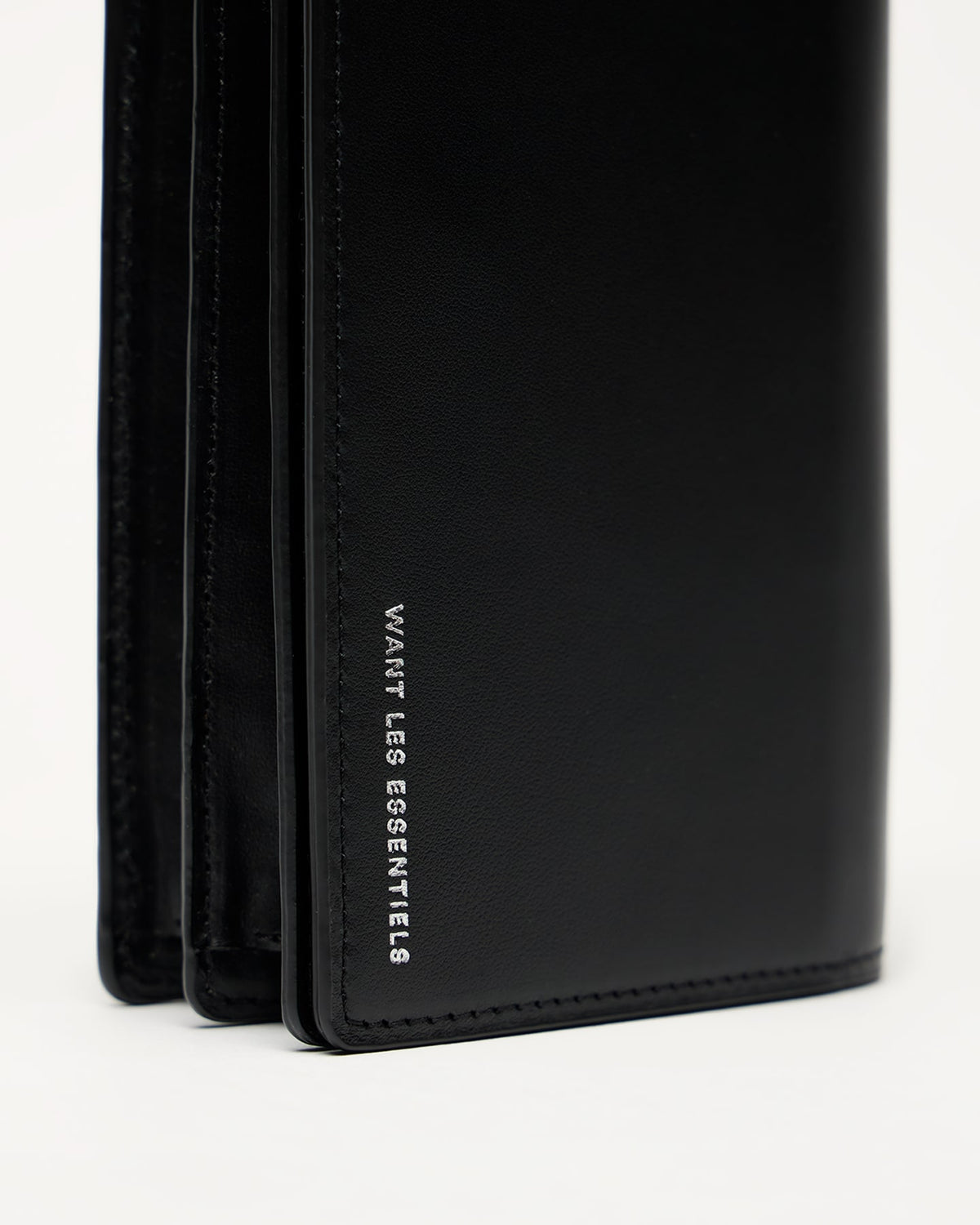 Arch Smooth Leather Wallet On Strap