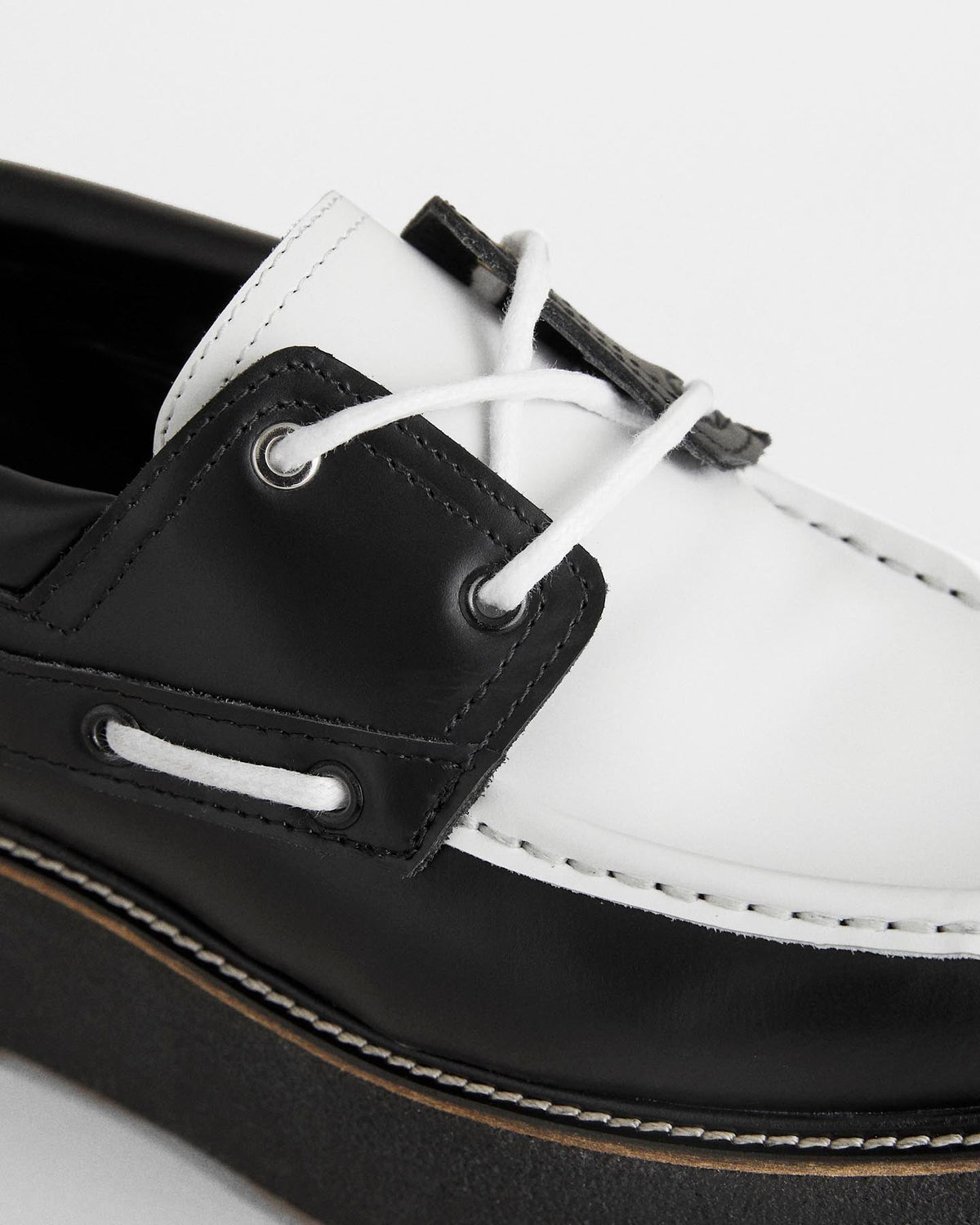 Chaussures bateau Rapson en cuir et coton WANT ORGANIC®